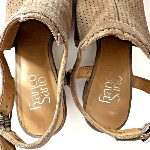 Franco Sarto Harlet 2 Sandals Women 7.5 M Leather Suede Beige Open Heels Toe - Picture 4 of 8